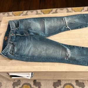 Mother jeans the looker size 28